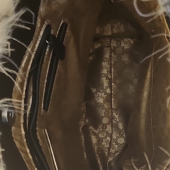 Hail Nyx Mardi Gras Krewe Blue Glitter Handbag with White Fur Trim - Picture 3 of 3